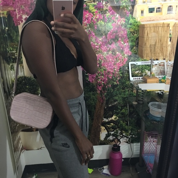 Pop & suki embossed camera bag - Picture 7 of 7